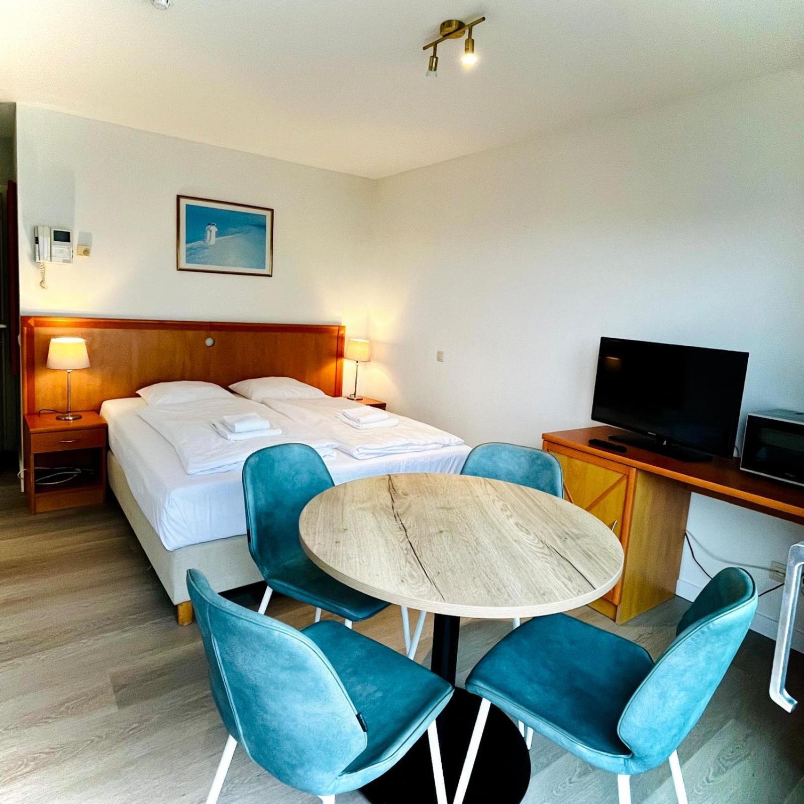 Hotel Seaside Blankenberge Esterno foto