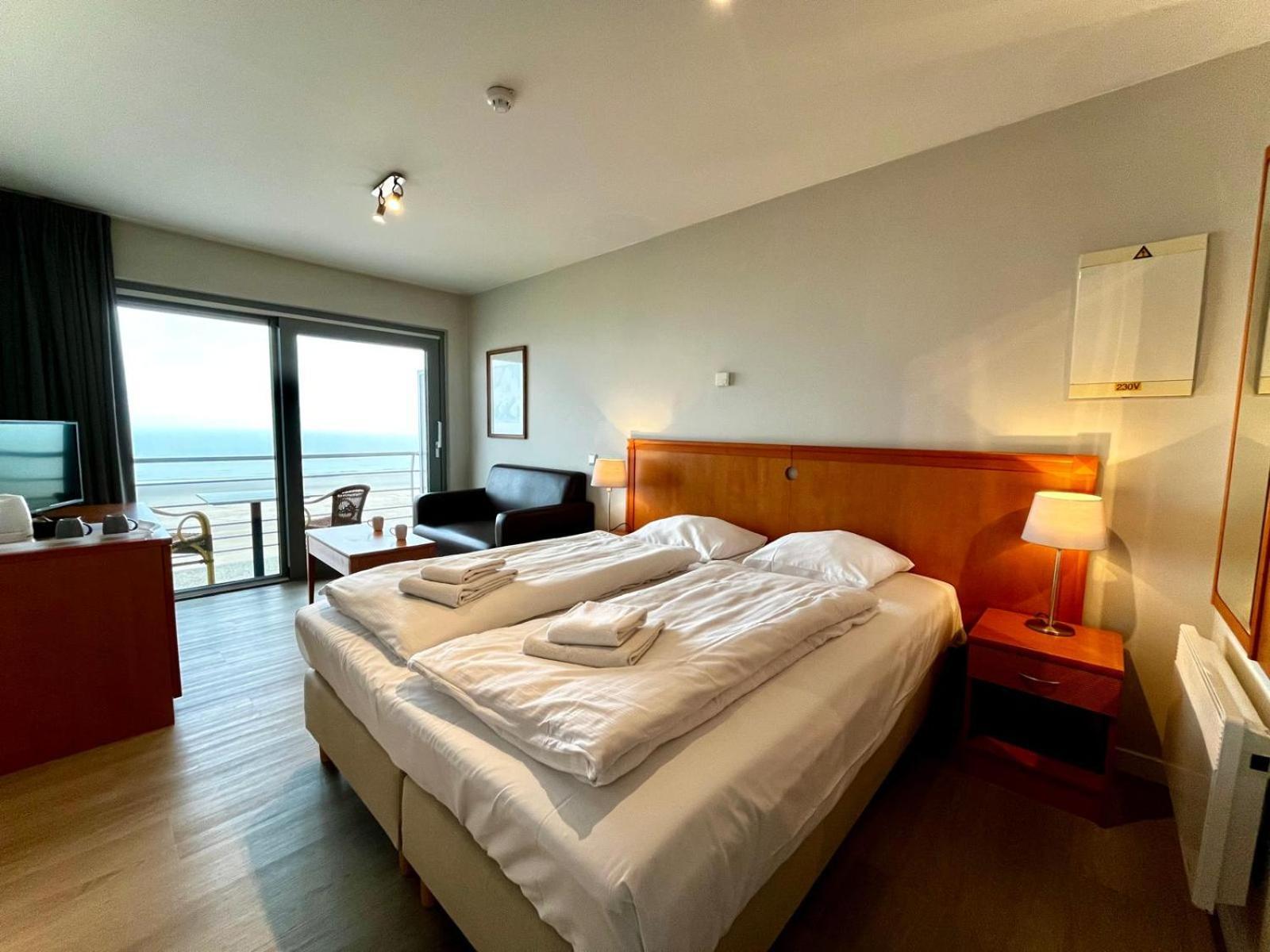 Hotel Seaside Blankenberge Esterno foto