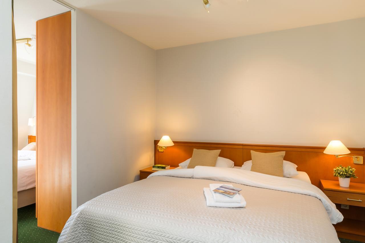 Hotel Seaside Blankenberge Esterno foto