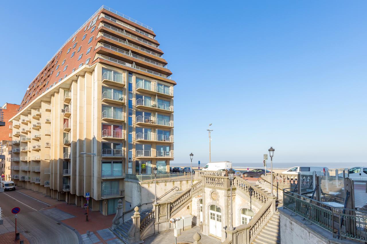 Hotel Seaside Blankenberge Esterno foto